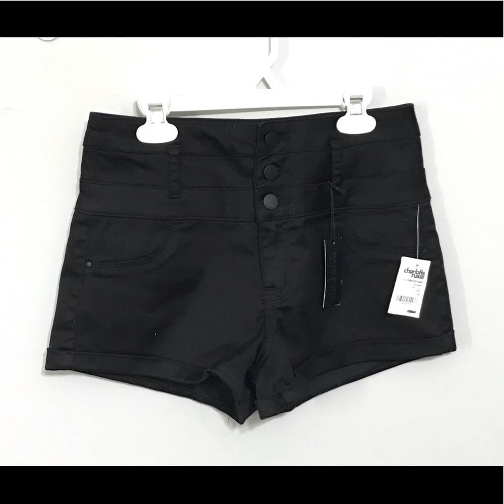 Hi-Waist Shortie Refuge